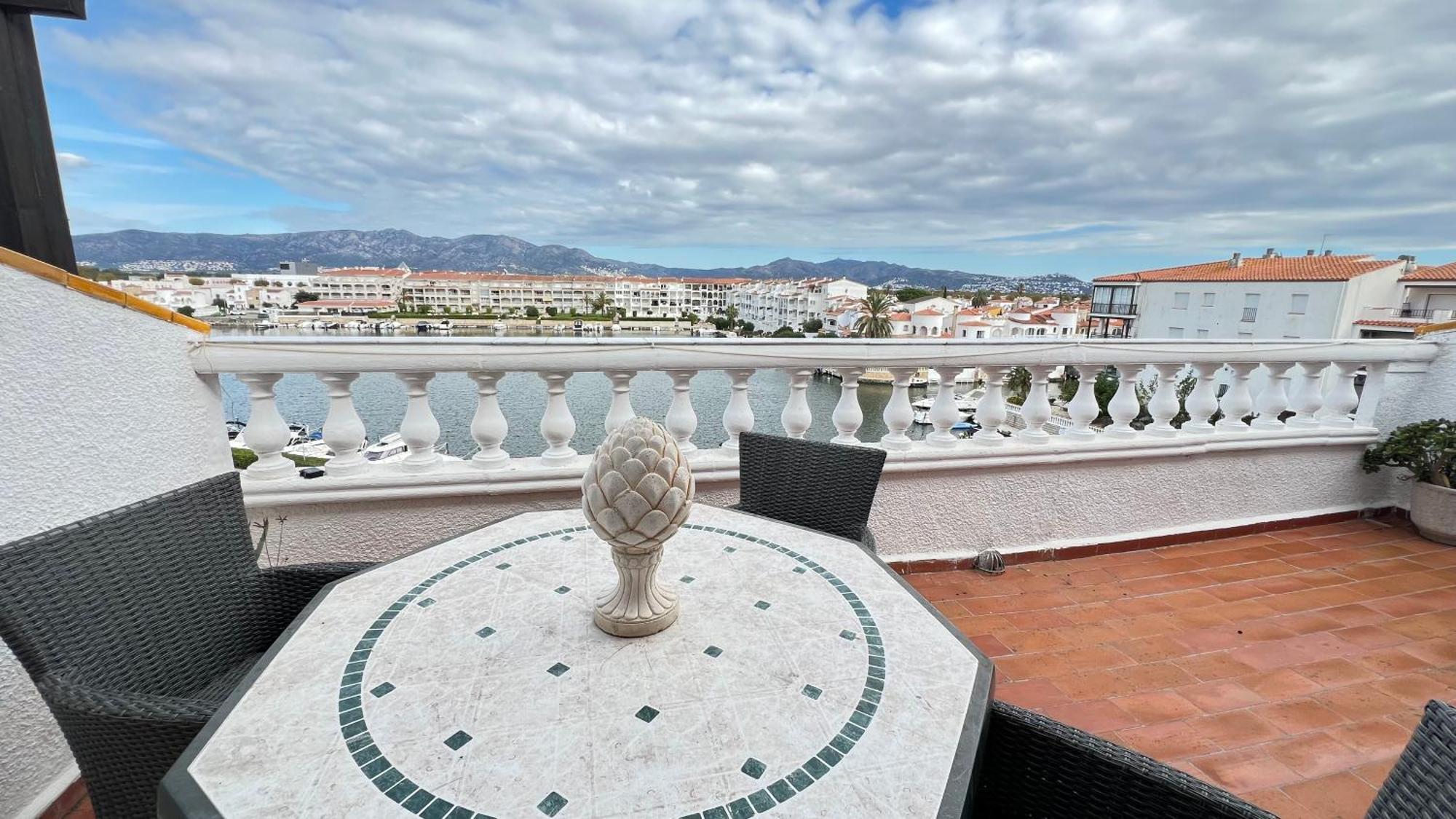 Apartamento Gran Lago Con Vistas Al Canal Ampuriabrava Exterior foto