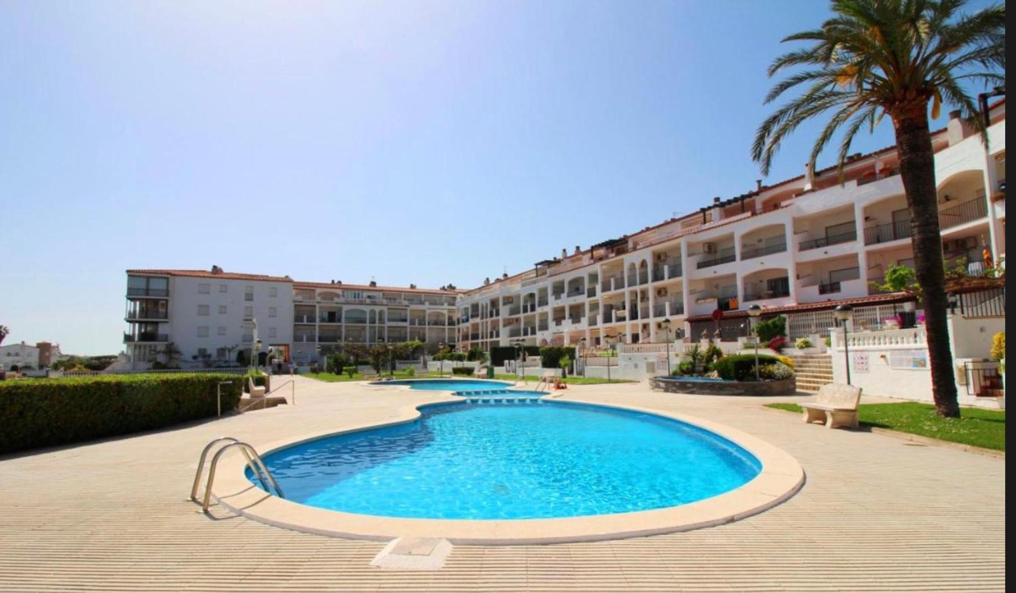 Apartamento Gran Lago Con Vistas Al Canal Ampuriabrava Exterior foto